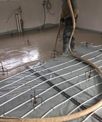 FAST FLOOR SCREED Mobile Screed Factory pumps applied alpha 280 in Co Cavan